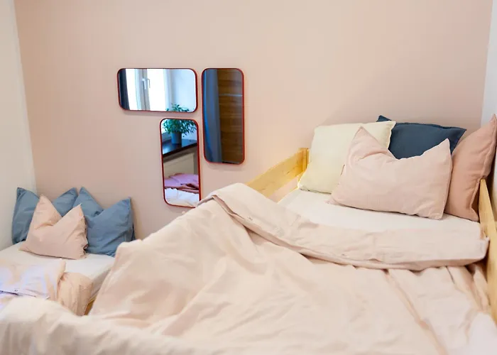 Διαμέρισμα Evergreen - Design & Spacious Old Town With Ac, 1,5 Bath, Family-friendly Μπρατισλάβα