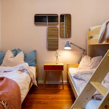 Evergreen - Design & Spacious Old Town With Ac, 1,5 Bath, Family-friendly ブラチスラヴァ