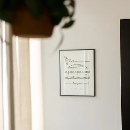 Evergreen - Design & Spacious Old Town With Ac, 1,5 Bath, Family-friendly ブラチスラヴァ