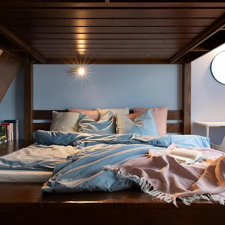 アパート Evergreen - Design & Spacious Old Town With Ac, 1,5 Bath, Family-friendly ブラチスラヴァ